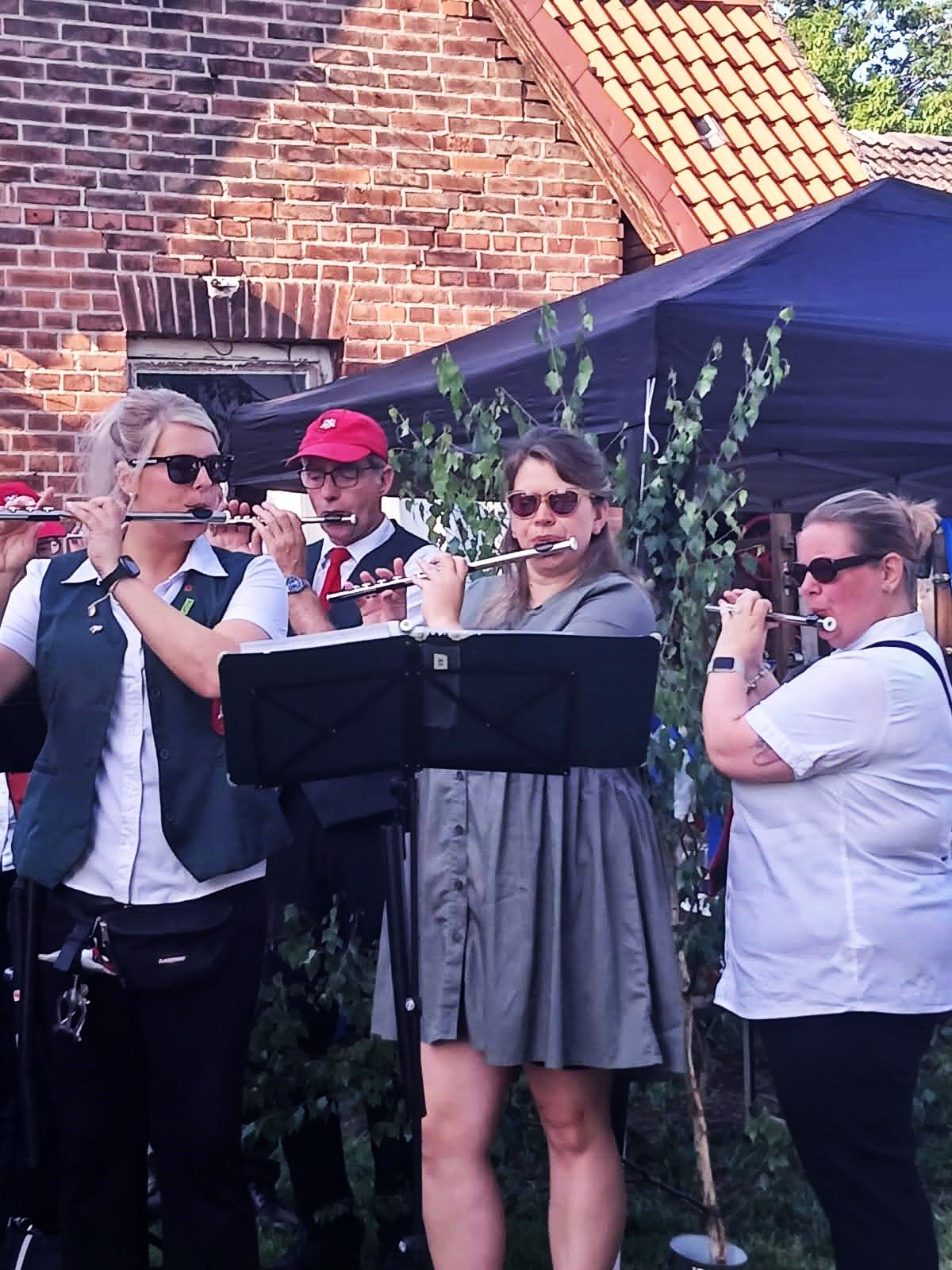 162336c2-a44a-41f2-a1de-3f1f783b329c