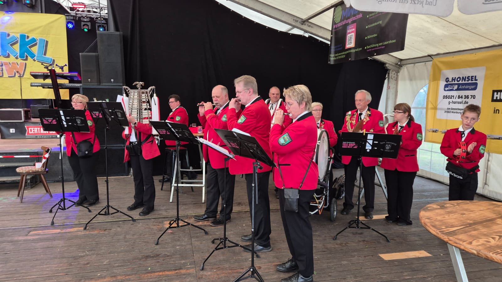 2567699f-7b4e-4494-83dc-2885b951a068